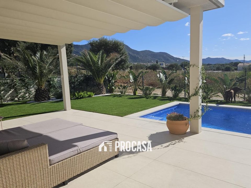 Villa i Palau-Saverdera, Gerona - foto 1