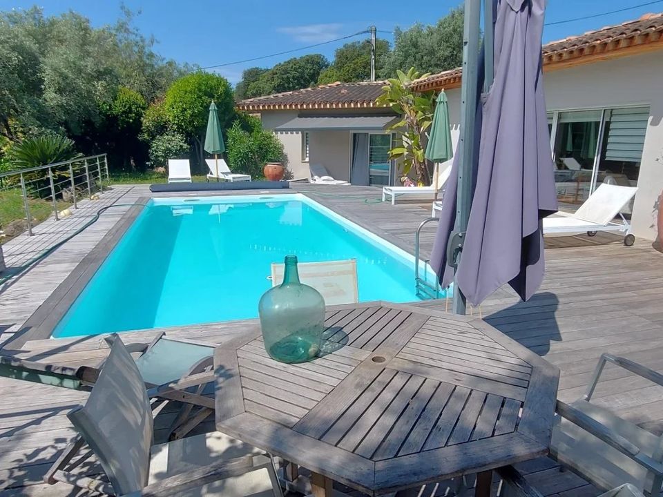 Villa i Ajaccio, Corse-du-Sud - foto 1