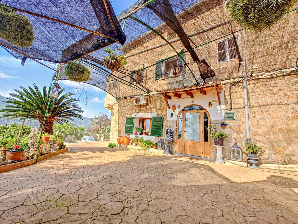 Villa i Soller, Mallorca - bilde 1