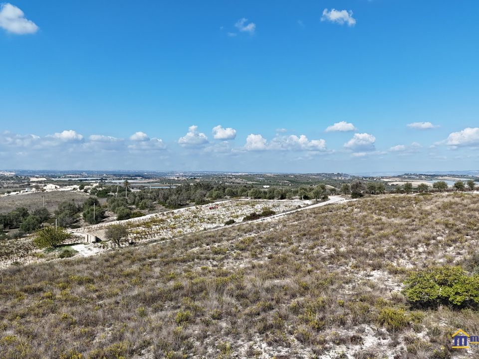 Helårsgrund i Noto, Siracusa - foto 1