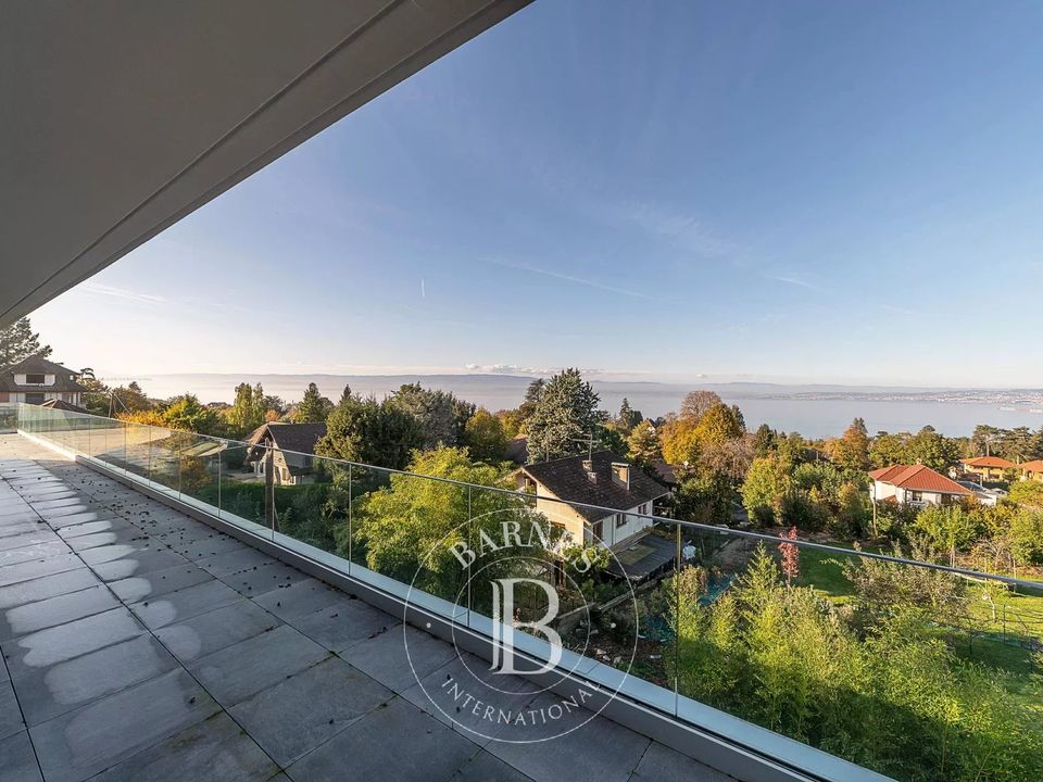 Lejlighed i Evian-les-Bains, Haute-Savoie - foto 3