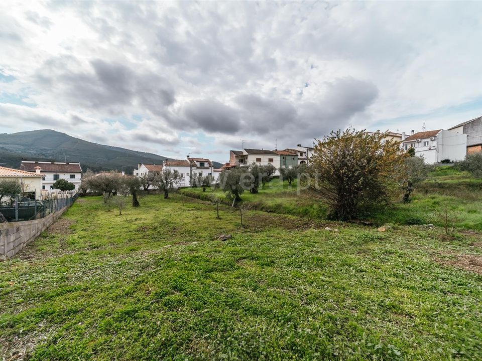 Helårsgrund i Covilha, Castelo Branco - foto 5