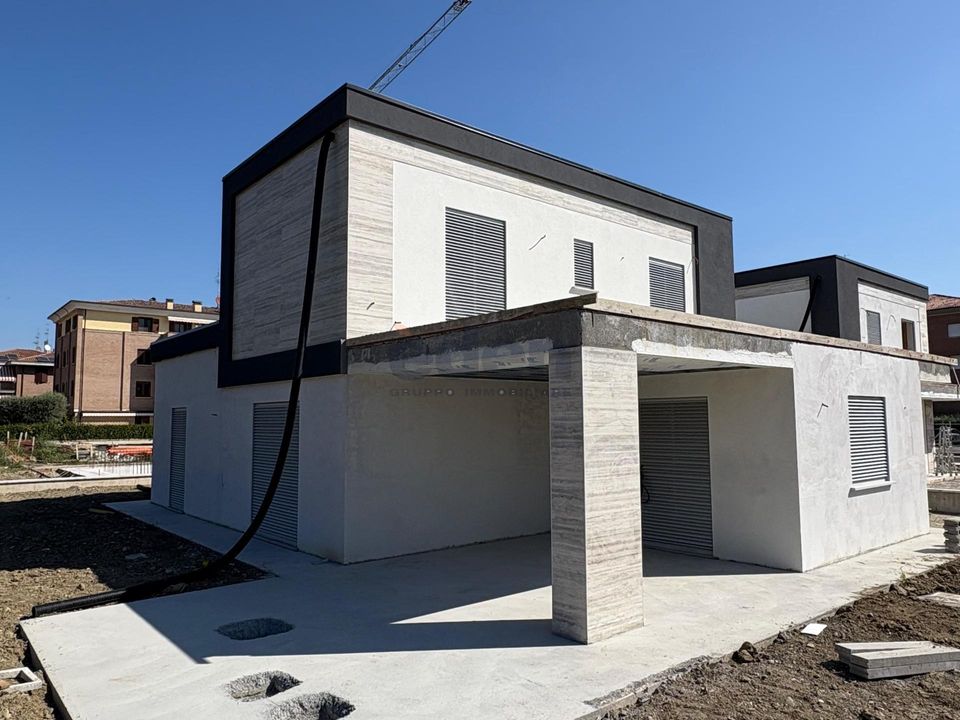 Villa i Castelfranco Emilia, Modena - foto 1