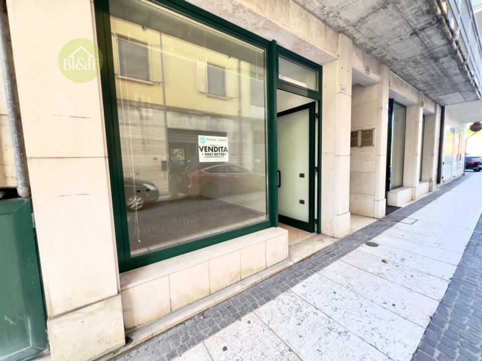 Erhvervsejendom i Legnago, Verona - foto 5