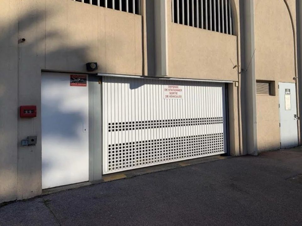 Garage i Frejus, Var - foto 1