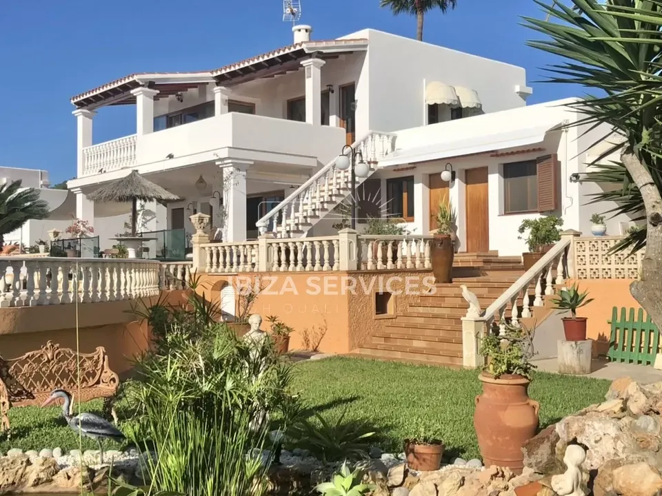 Villa i Sant Josep de sa Talaia, Ibiza - foto 1