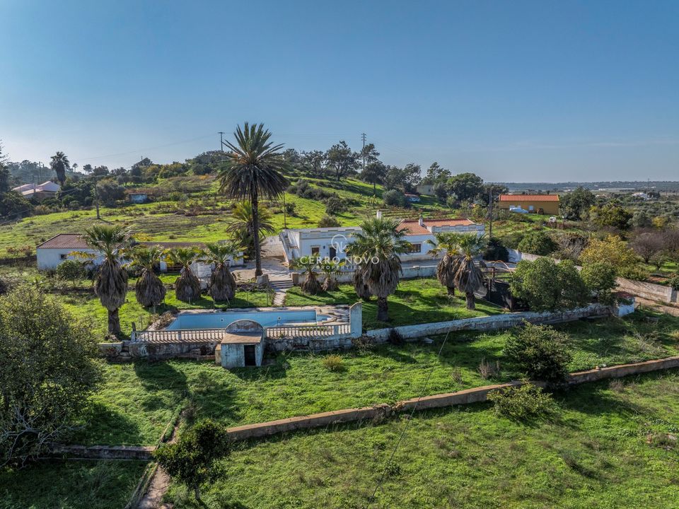 Villa i Alcantarilha, Faro - foto 1