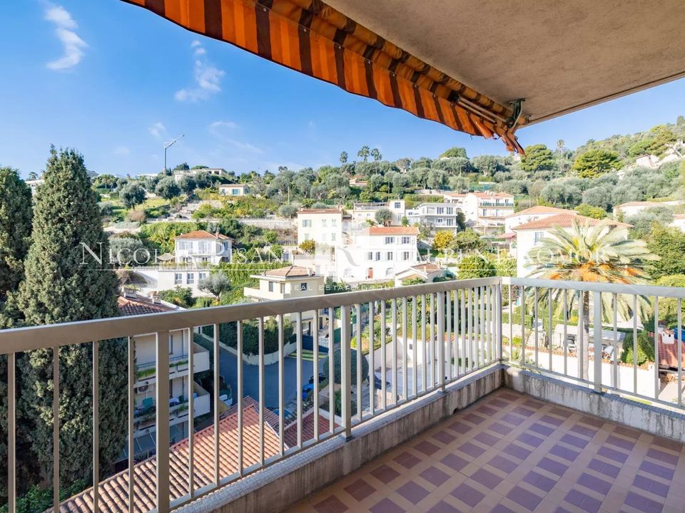 Lejlighed i Beaulieu-sur-Mer, Alpes-Maritimes - foto 1