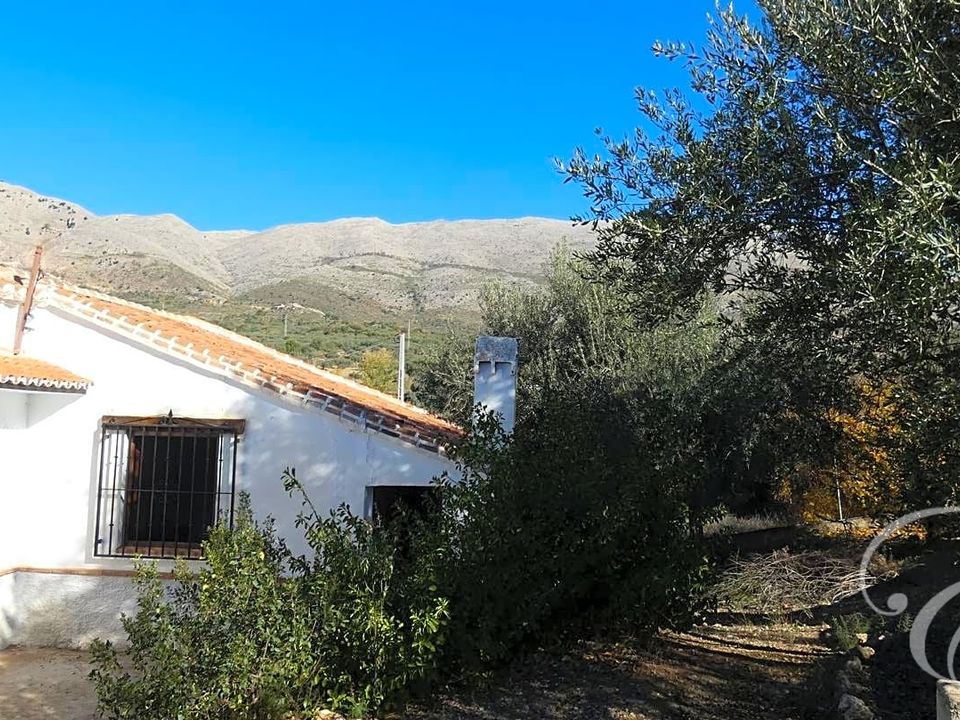 Casa de campo en Periana, Malaga - foto 1