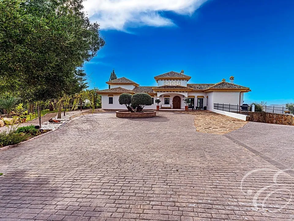 Villa i Villanueva De La Concepcion, Malaga - foto 1
