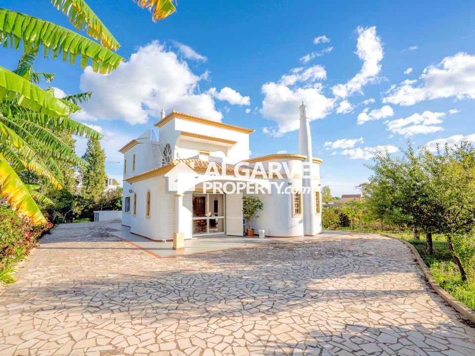 Villa i Quarteira, Faro - foto 1