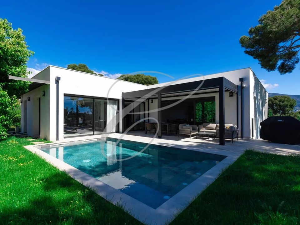 Villa i Roquebrune-Cap-Martin, Alpes-Maritimes - foto 1