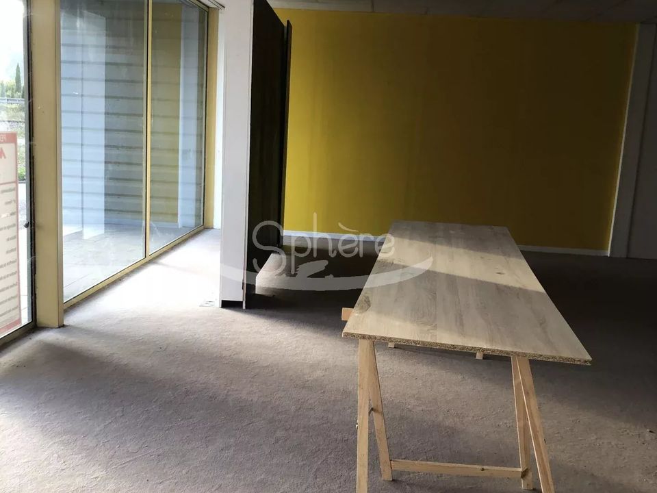 L'establiment comercial a Limoux, Aude - foto 5