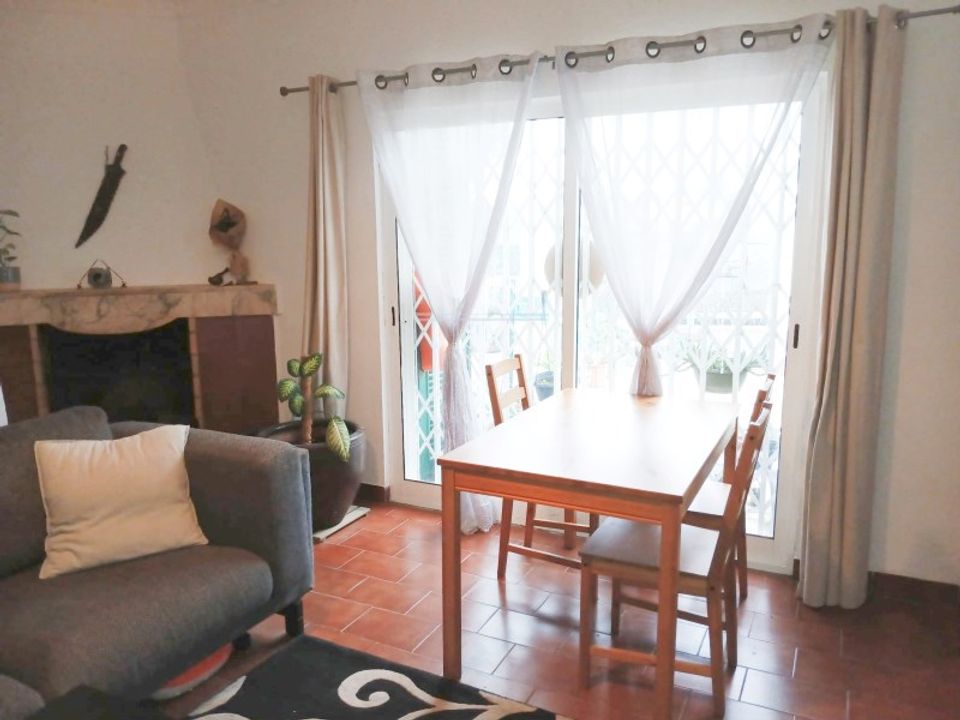 Byhus i Almada, Setubal - foto 3