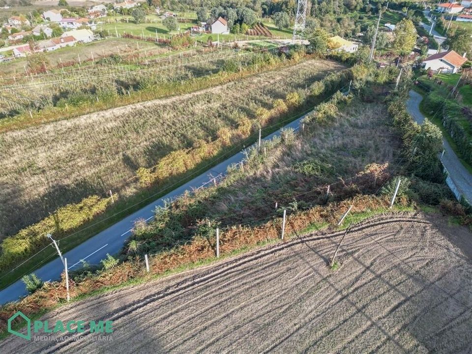 Helårsgrund i Povoa de Lanhoso, Braga - foto 1