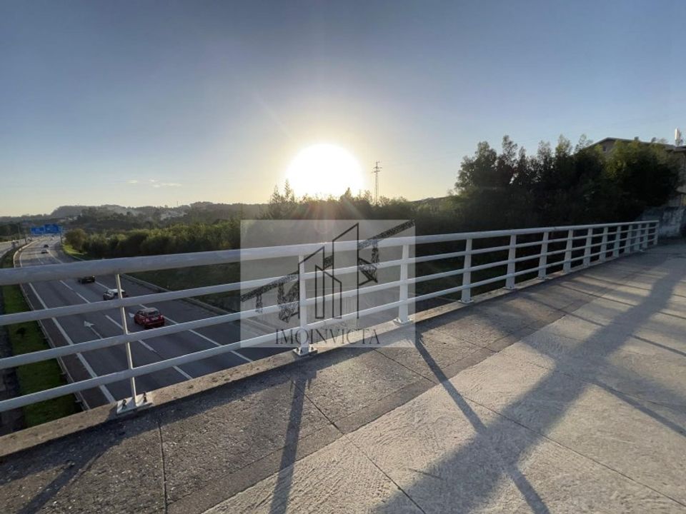 Helårsgrund i Vilar de Andorinho, Porto - foto 2
