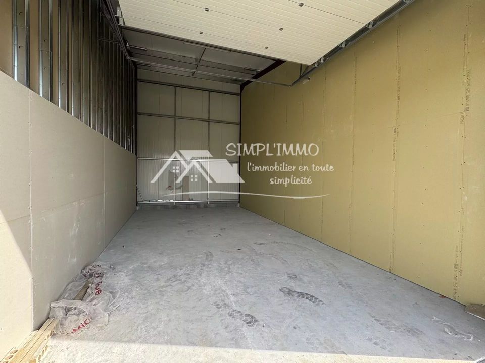 Garage i Échillais, Charente-Maritime - foto 3