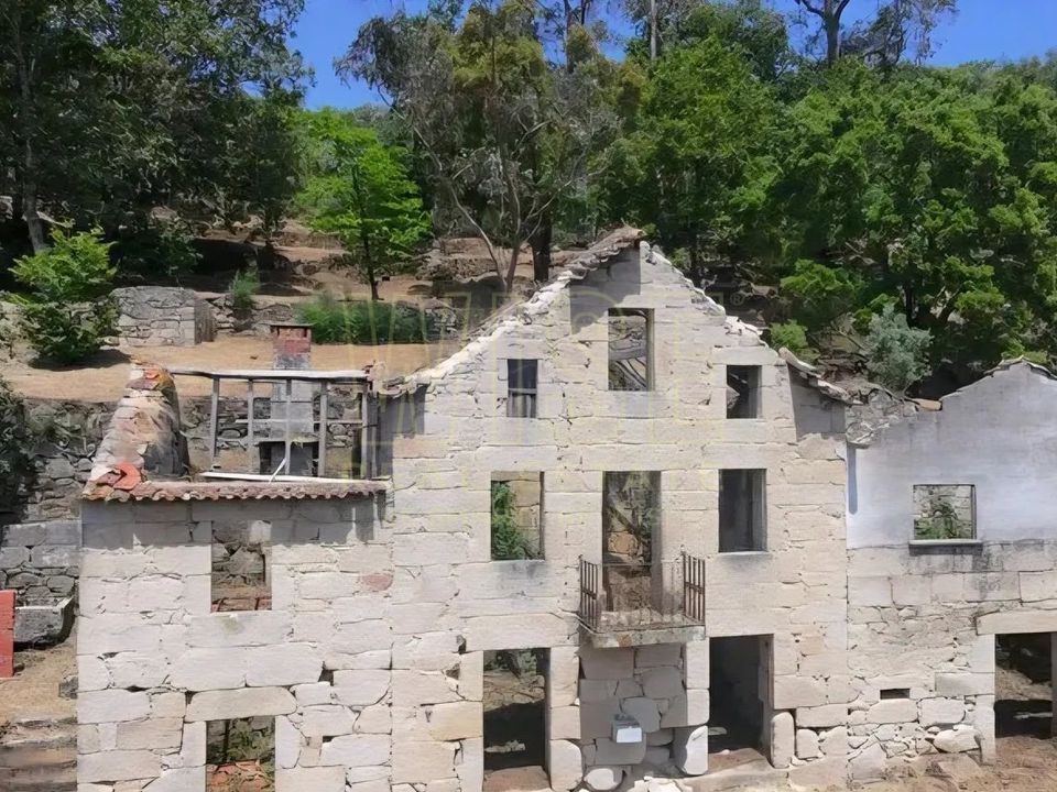 Helårsgrund i Oliveira do Hospital, Coimbra - foto 2