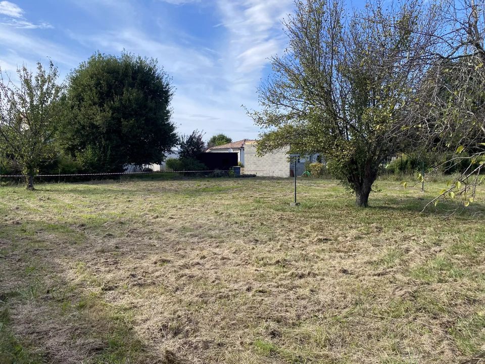 Helårsgrund i Saint-Étienne-de-Tulmont, Tarn-et-Garonne - foto 1