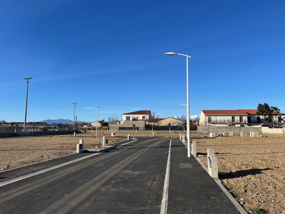 Helårsgrund i Perpignan, Pyrenees-Orientales - foto 1