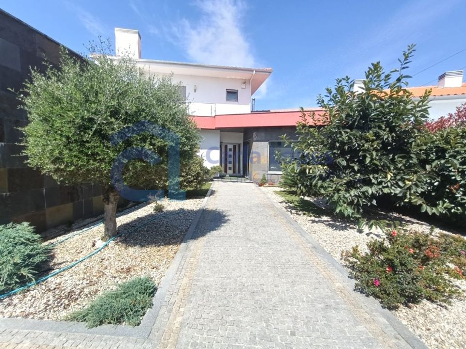 Villa i Santa Maria da Feira, Aveiro - foto 2