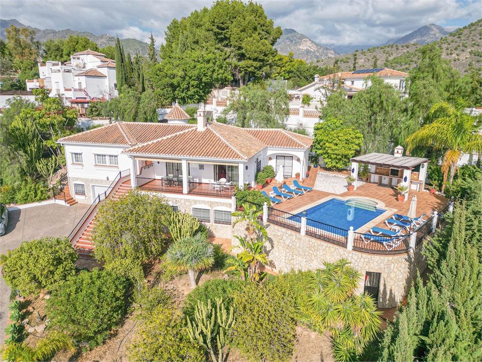 Villa i Frigiliana, Malaga - foto 1