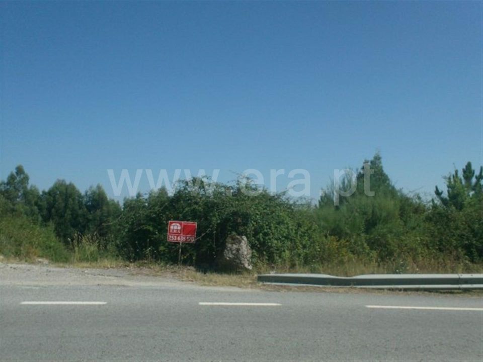 Helårsgrund i Povoa de Lanhoso, Braga - foto 1