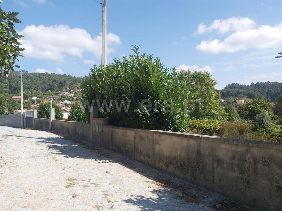 Helårsgrund i Povoa de Lanhoso, Braga - foto 1
