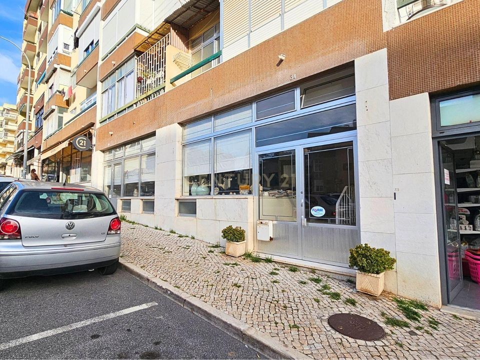 Erhvervsejendom i Oeiras, Lisbon - foto 1