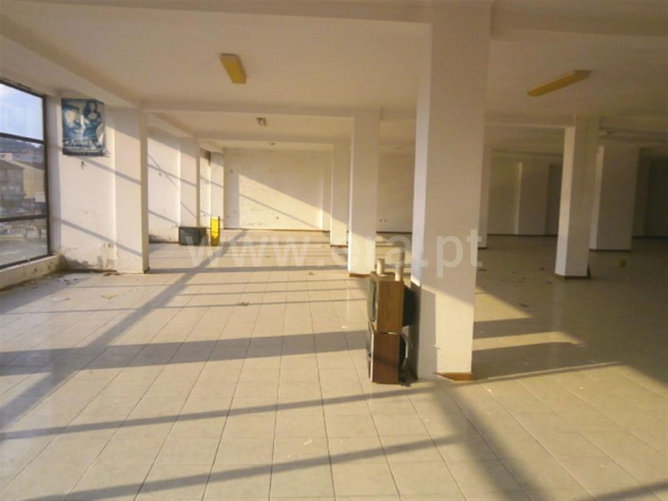 Erhvervsejendom i Povoa de Lanhoso, Braga - foto 4