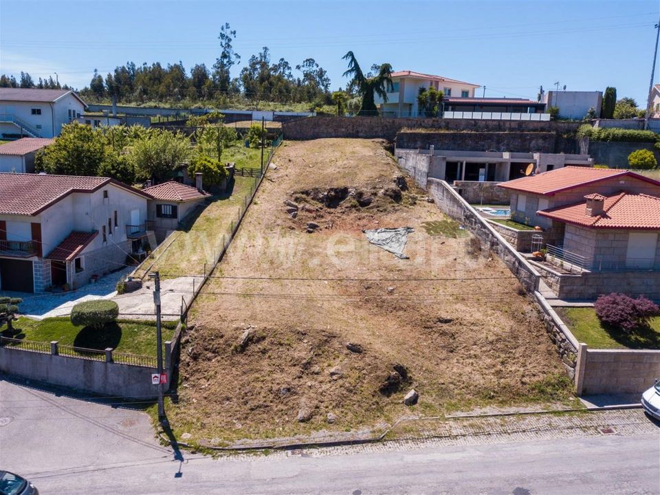 Helårsgrund i Povoa de Lanhoso, Braga - foto 2