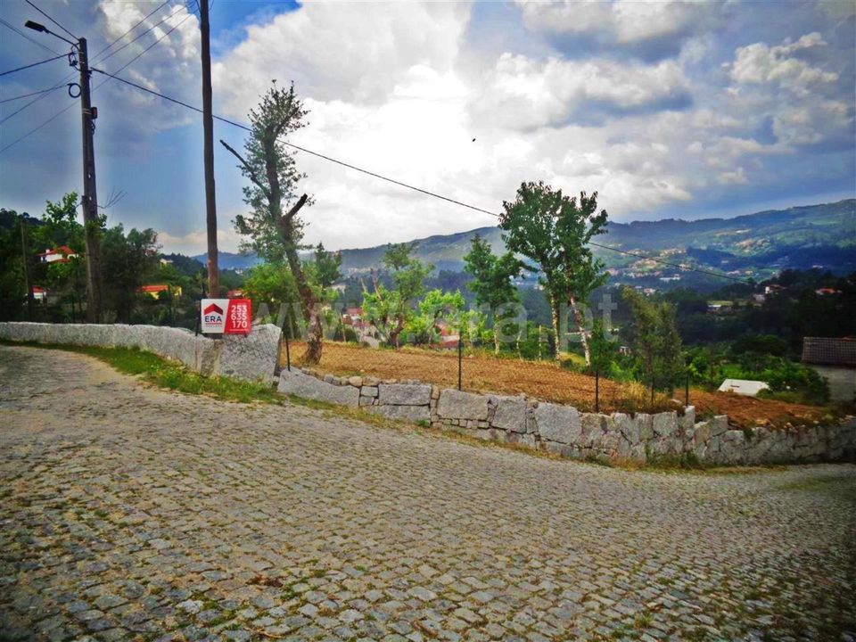Helårsgrund i Povoa de Lanhoso, Braga - foto 1