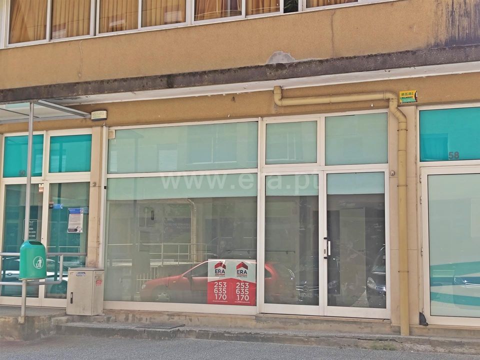 Erhvervsejendom i Povoa de Lanhoso, Braga - foto 1