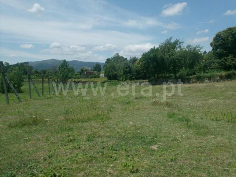 Helårsgrund i Povoa de Lanhoso, Braga - foto 2