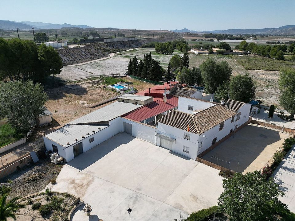 Landejendom i Villena, Alicante - foto 1