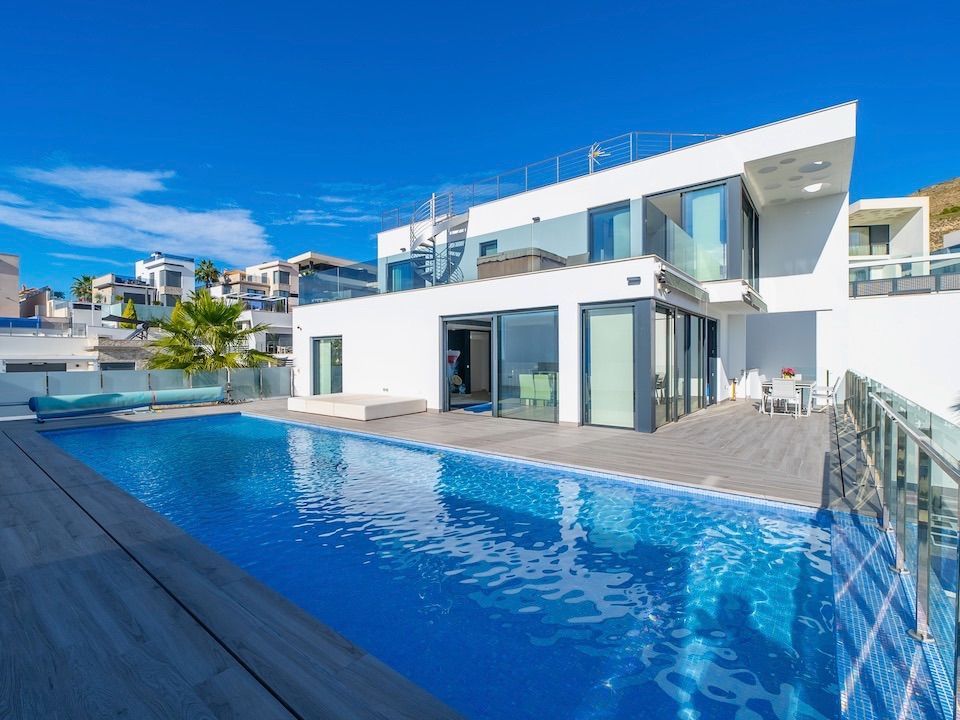 Villa en Finestrat, Alicante - foto 2
