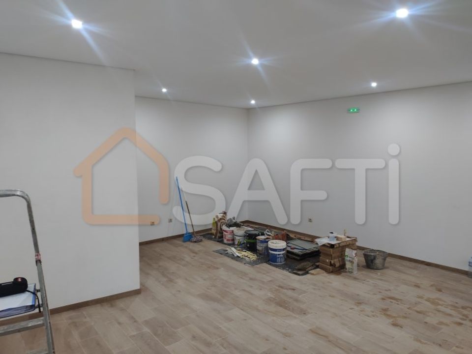 L'establiment comercial a Vinhais, Braganca - foto 5