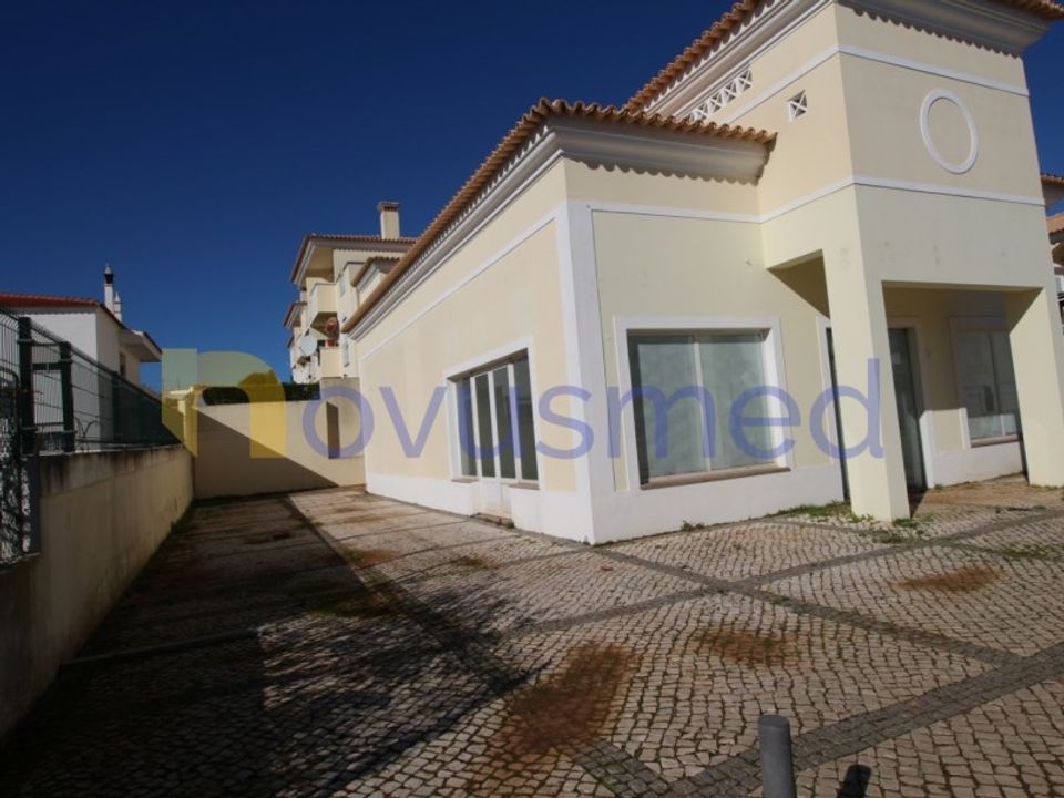 Erhvervsejendom i Ferreiras, Faro - foto 2