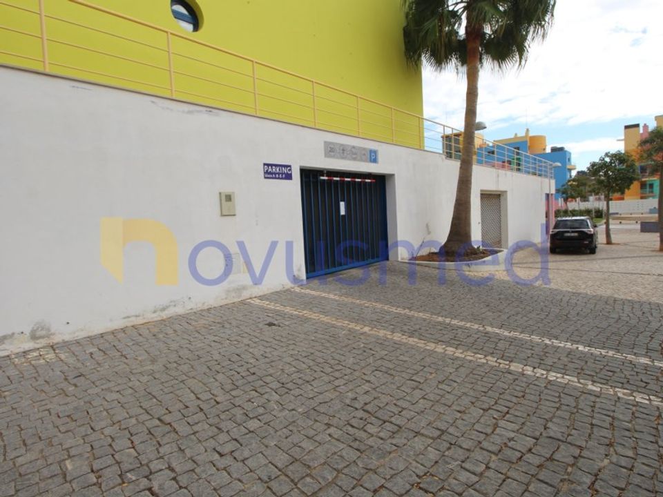 Parkeringsplads i Albufeira, Faro - foto 3