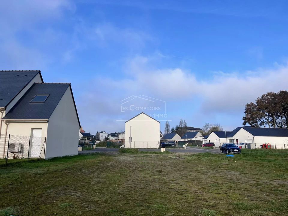 Helårsgrund i Donges, Loire-Atlantique - foto 1