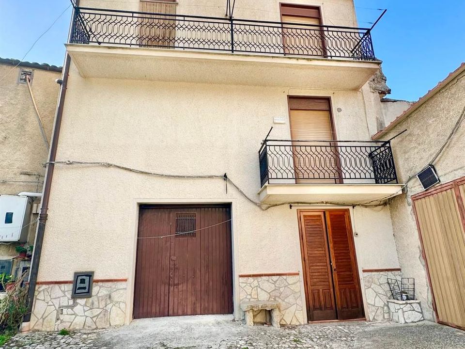 Villa i Palazzo Adriano, Palermo - foto 1