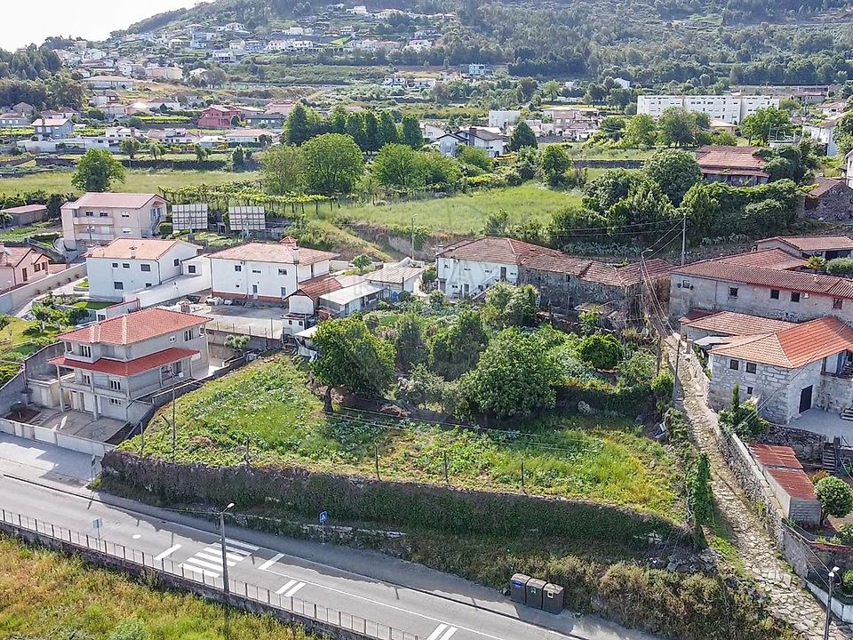 Helårsgrund i Santo Tirso, Porto - foto 4