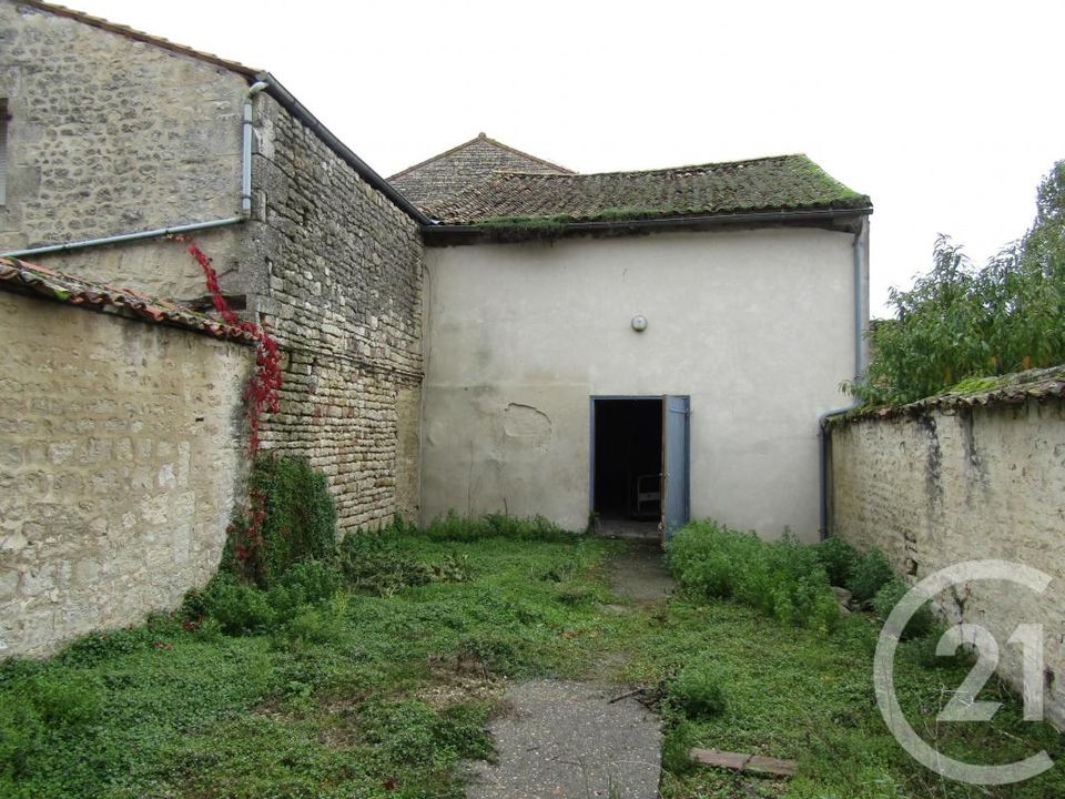 Landsbyhus i Chef-Boutonne, Deux-Sevres - foto 2