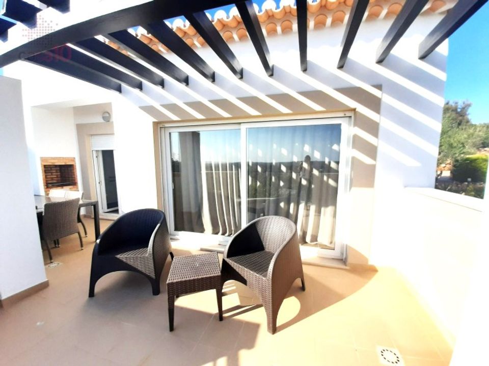 Villa i Mexilhoeira Grande, Faro - foto 1