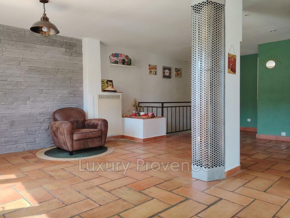 Landsbyhus i Saint-Jeannet, Alpes-Maritimes - foto 4
