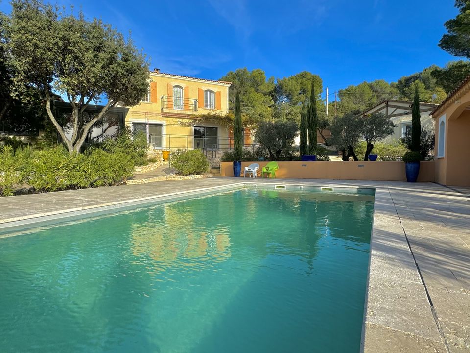 Villa in L'Isle-sur-la-Sorgue, Vaucluse - photo 1