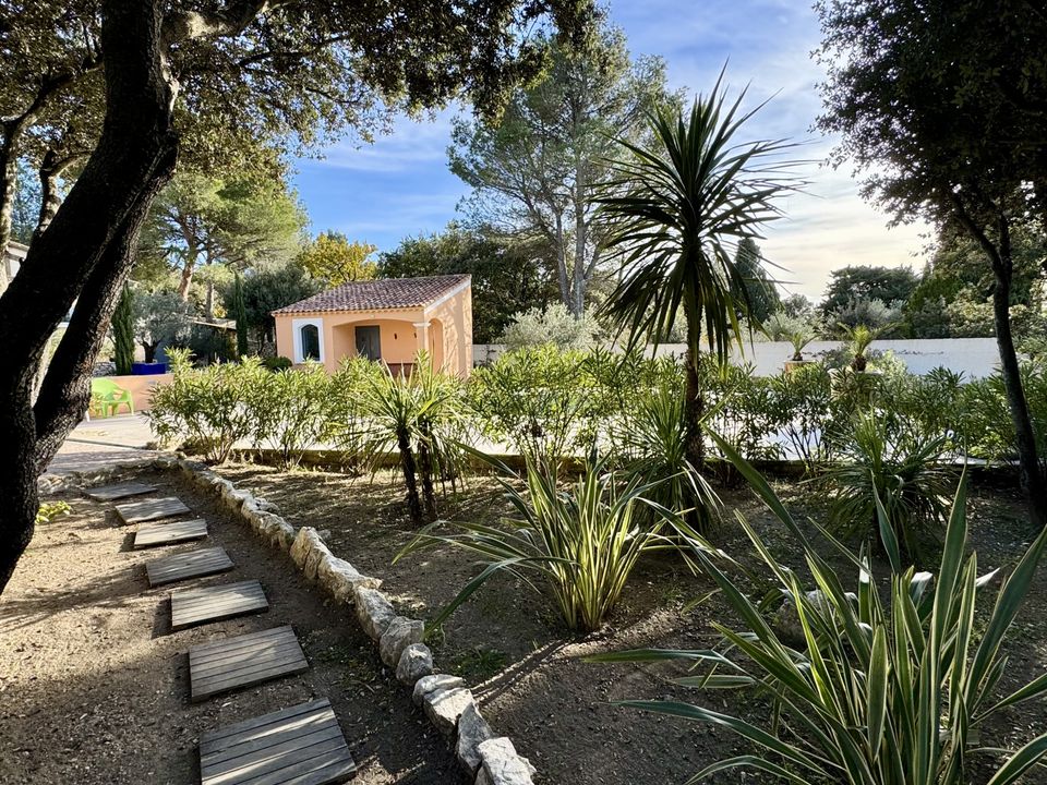 Villa in L'Isle-sur-la-Sorgue, Vaucluse - photo 5