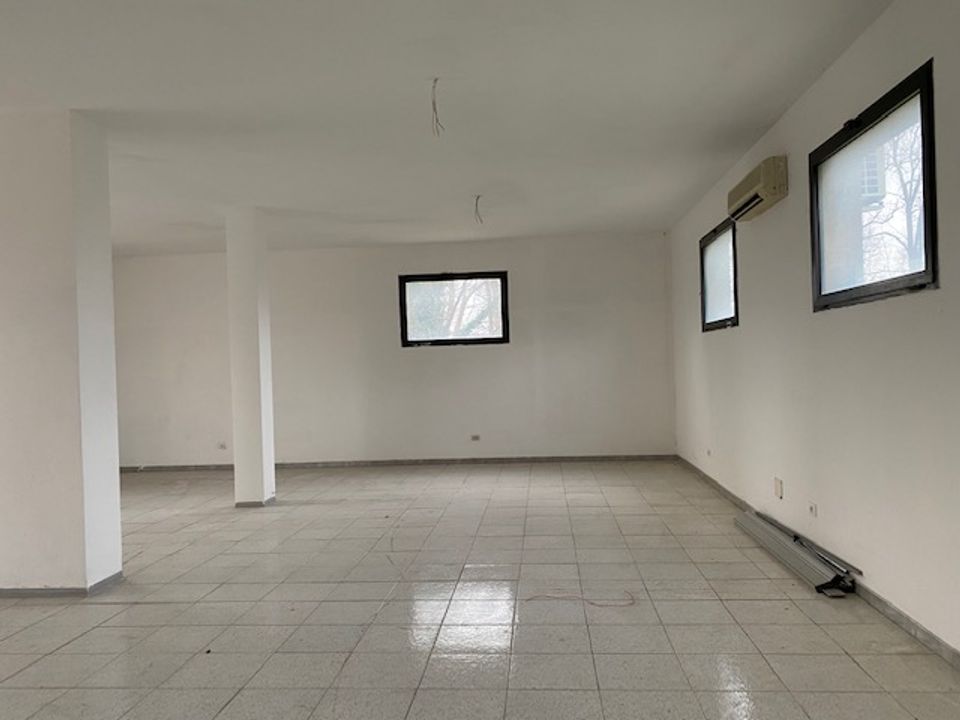 Erhvervsejendom i Piove di Sacco, Padua - foto 3