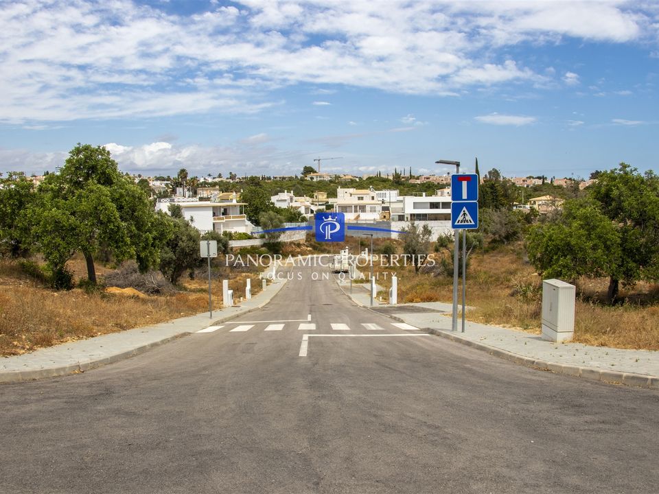 Helårsgrund i Parchal, Faro - foto 2