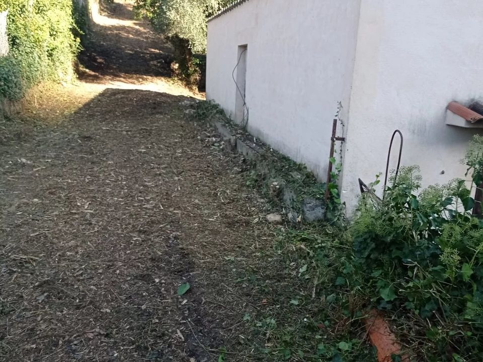 Helårsgrund i La Trinité, Alpes-Maritimes - foto 3